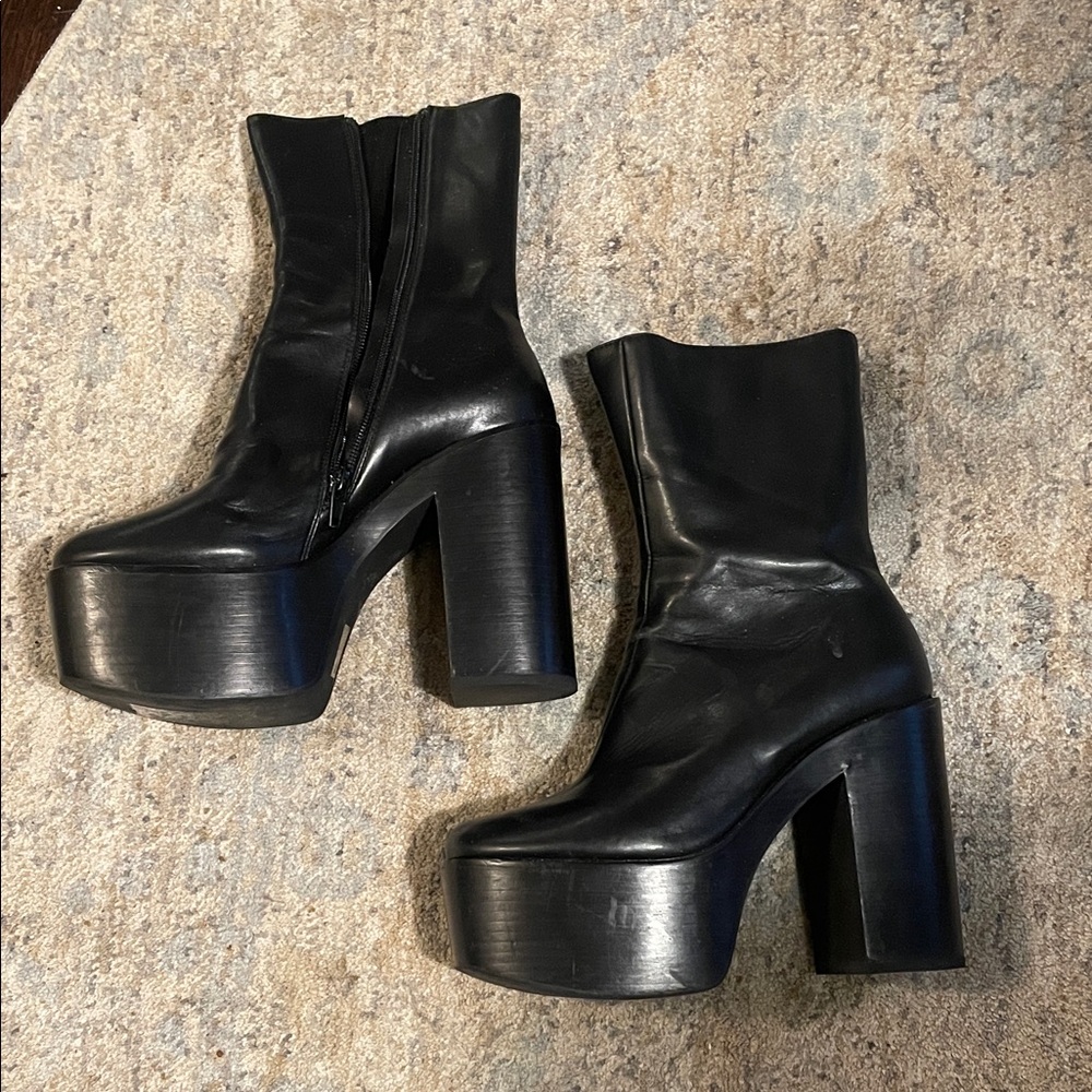 Jeffrey Campbell Black Platform Boots